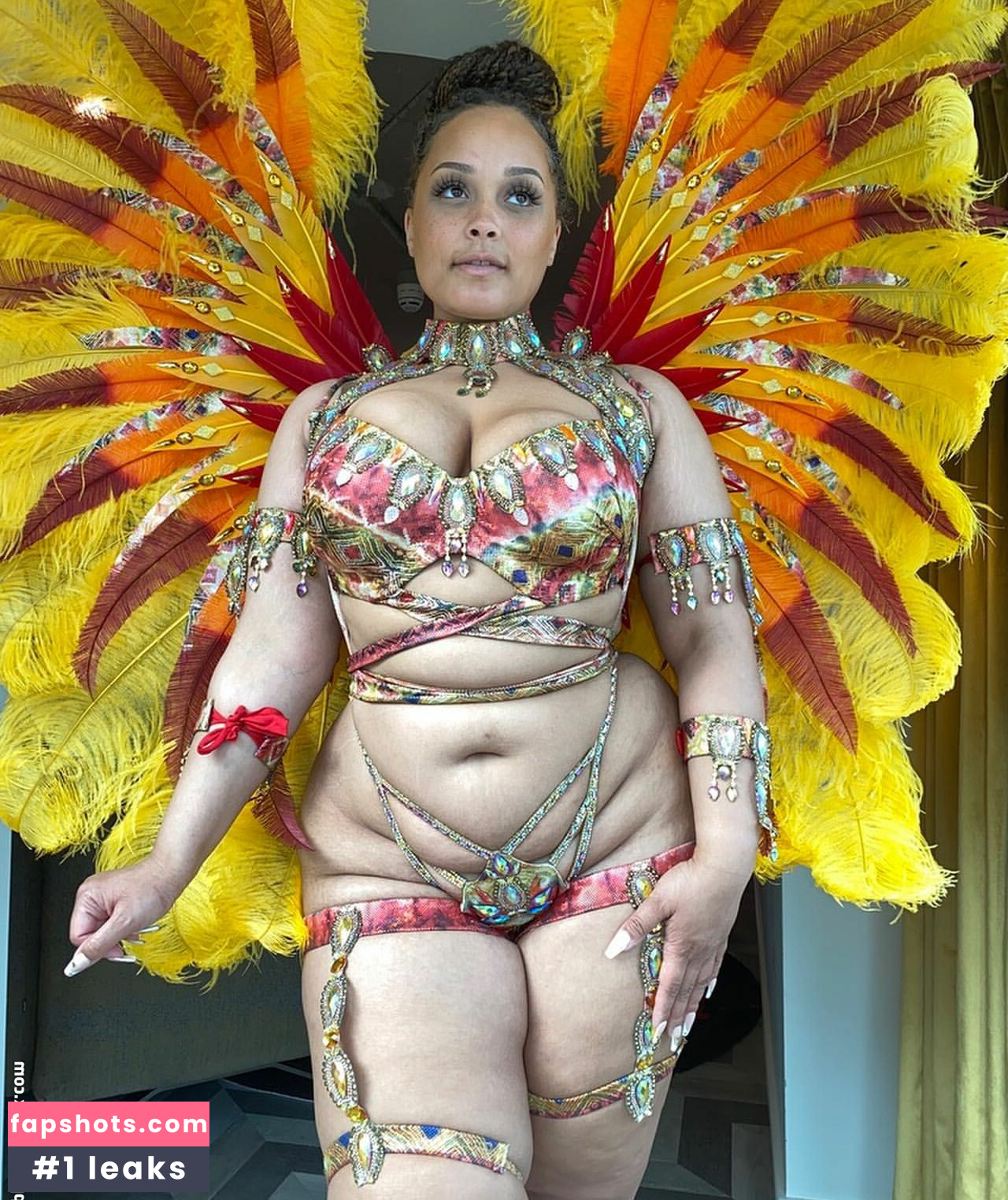 Natalie E Wade gallery photo #13