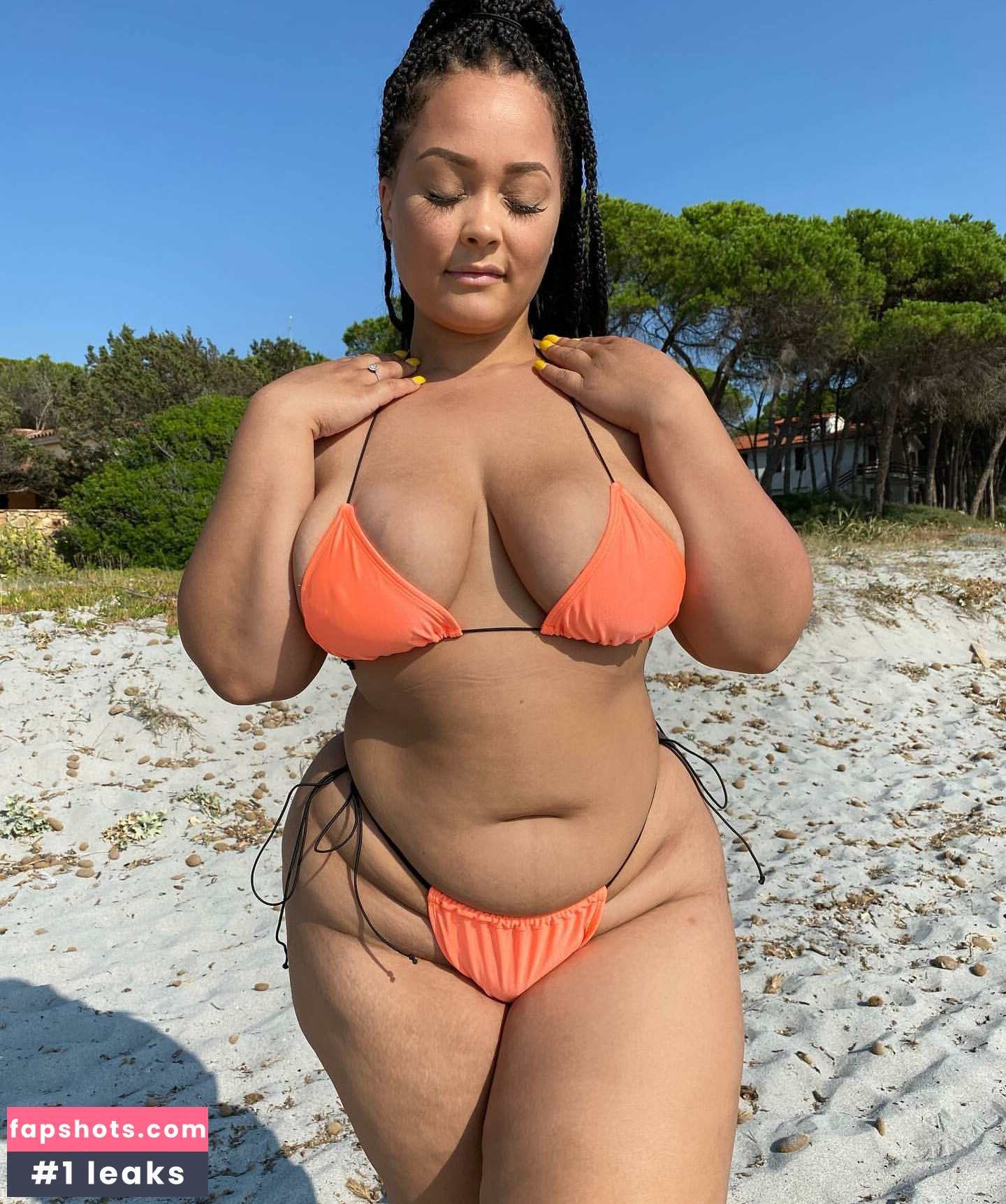 Natalie E Wade gallery photo #19