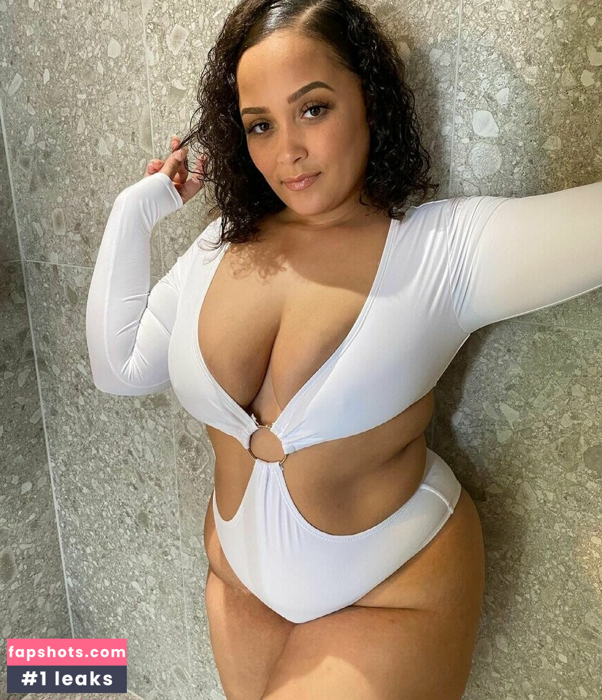 Natalie E Wade gallery photo #30