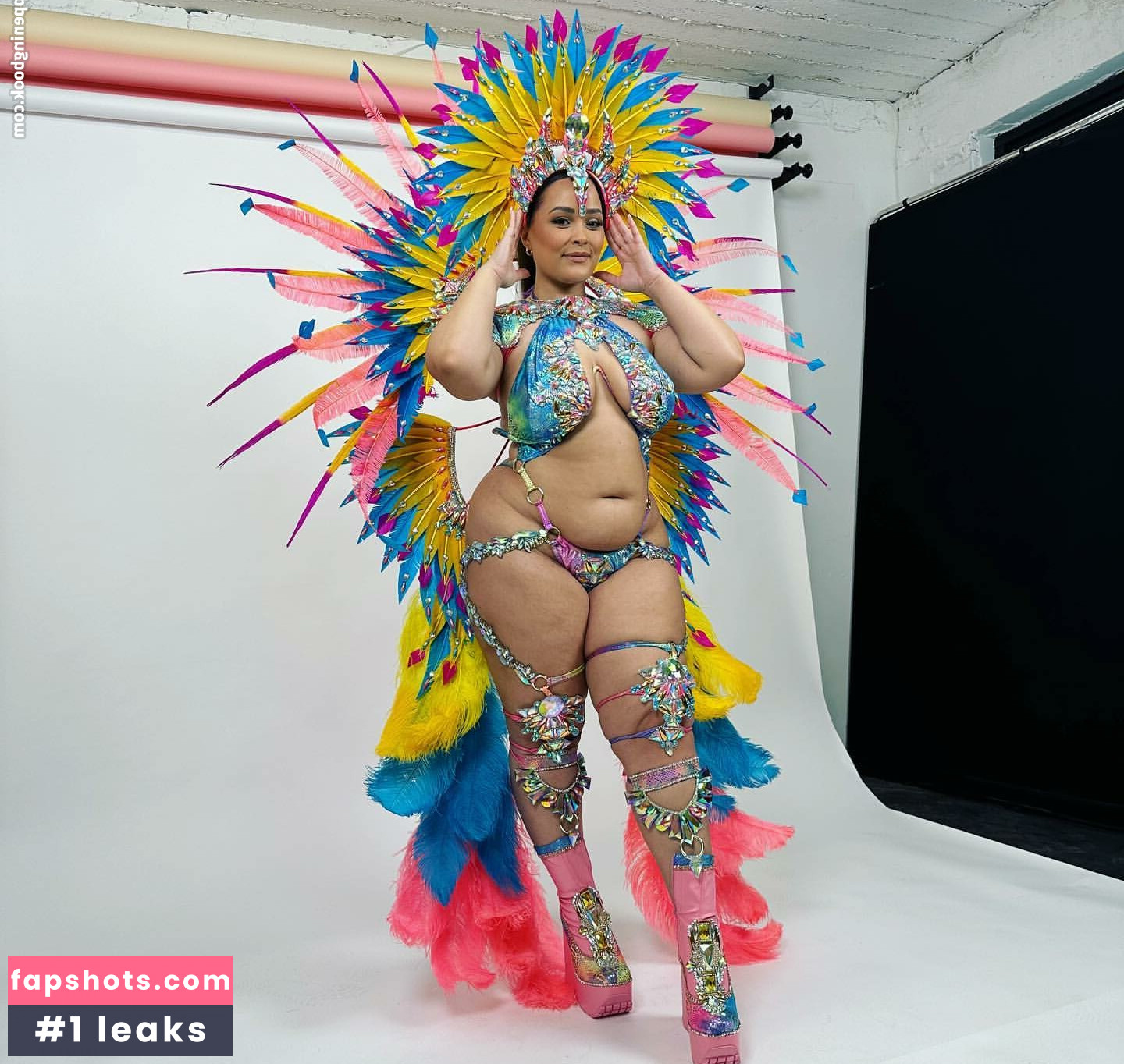 Natalie E Wade gallery photo #4