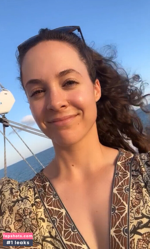 Natalie Gold gallery photo #84