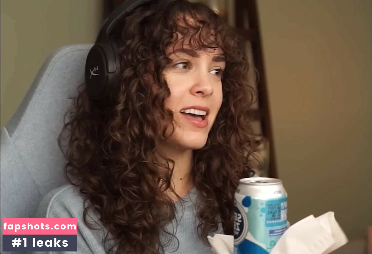 Natalie Gold gallery photo #85