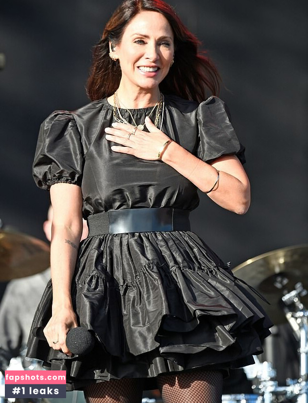 Natalie Imbruglia gallery photo #17