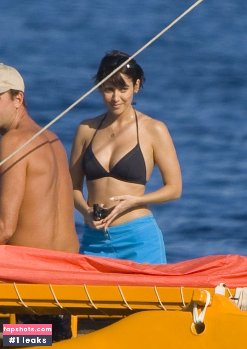 Natalie Imbruglia gallery photo #31