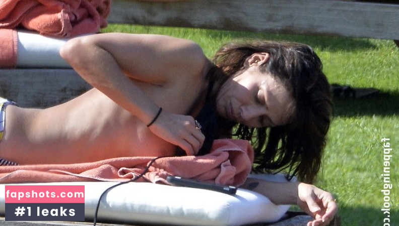 Natalie Imbruglia gallery photo #33