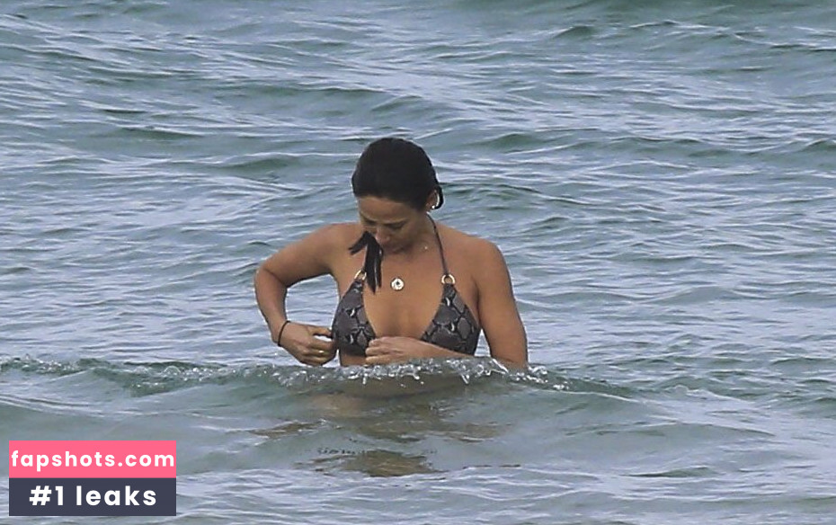 Natalie Imbruglia gallery photo #74