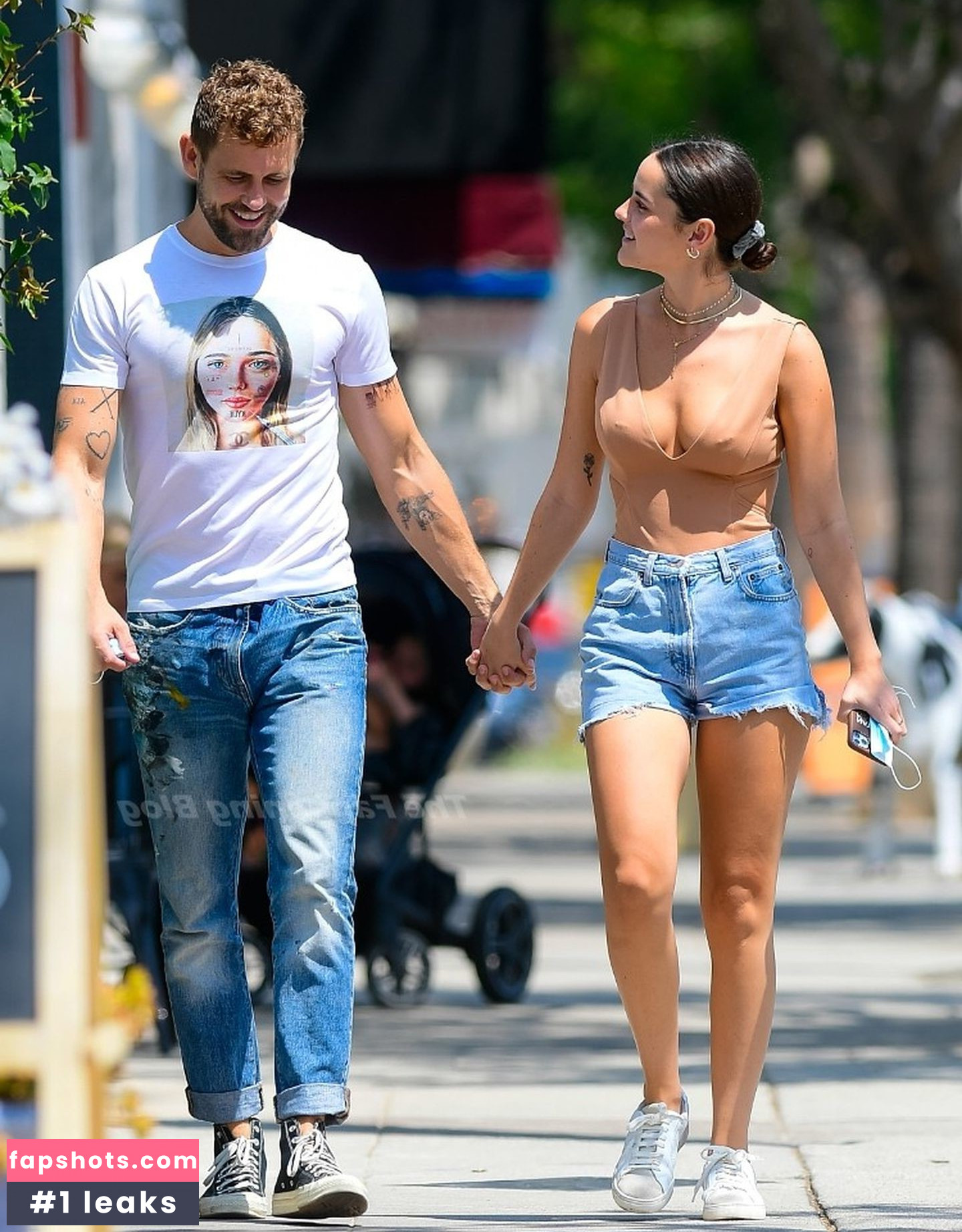 Natalie Joy gallery photo #31