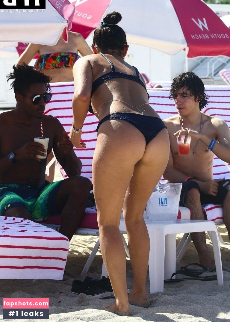 Natalie Martinez gallery photo #186