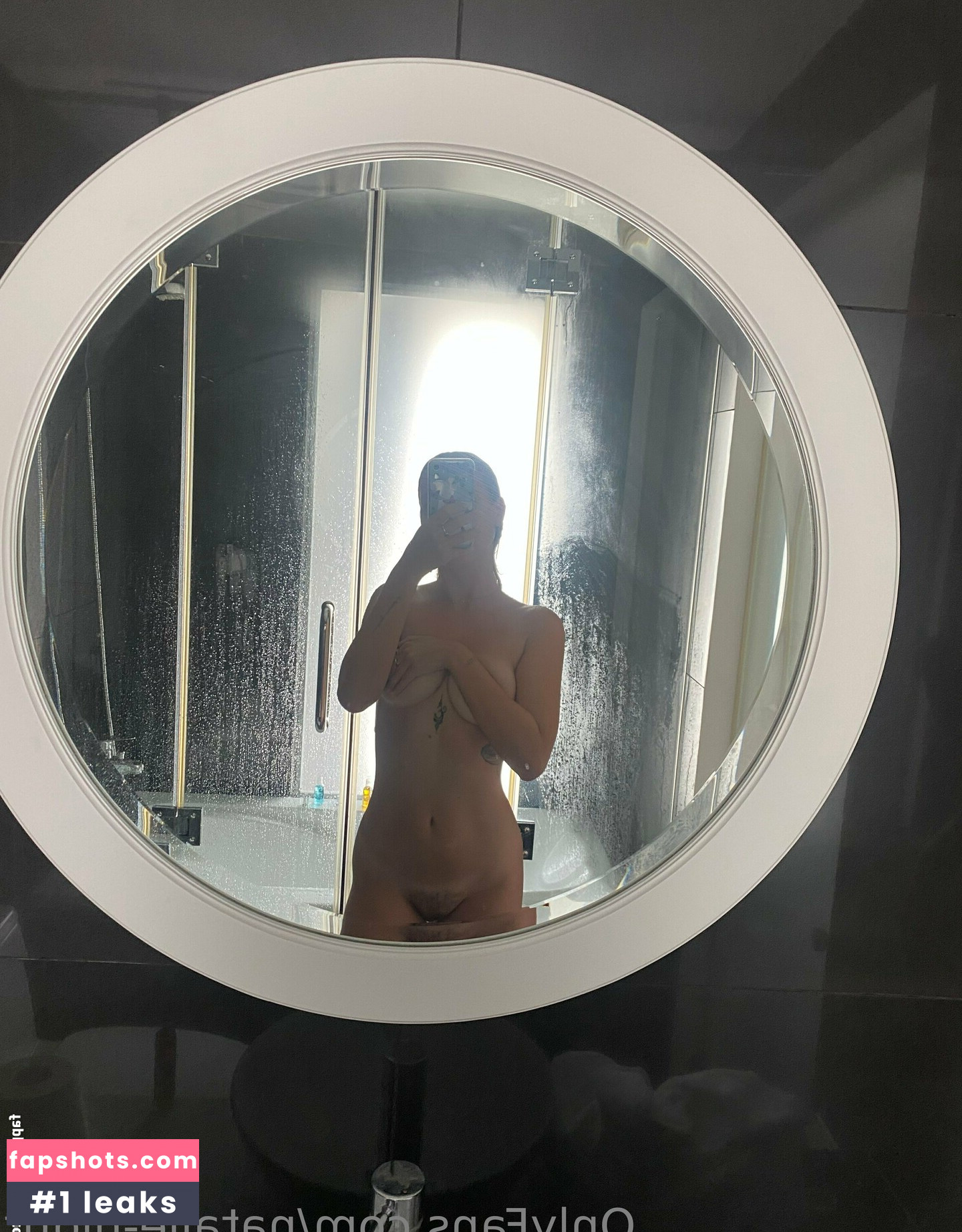 natalie-night gallery photo #7