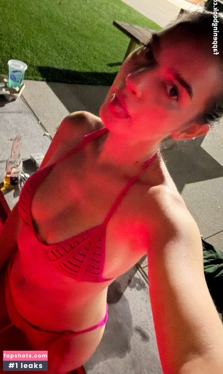 Natalie Noel gallery photo #4