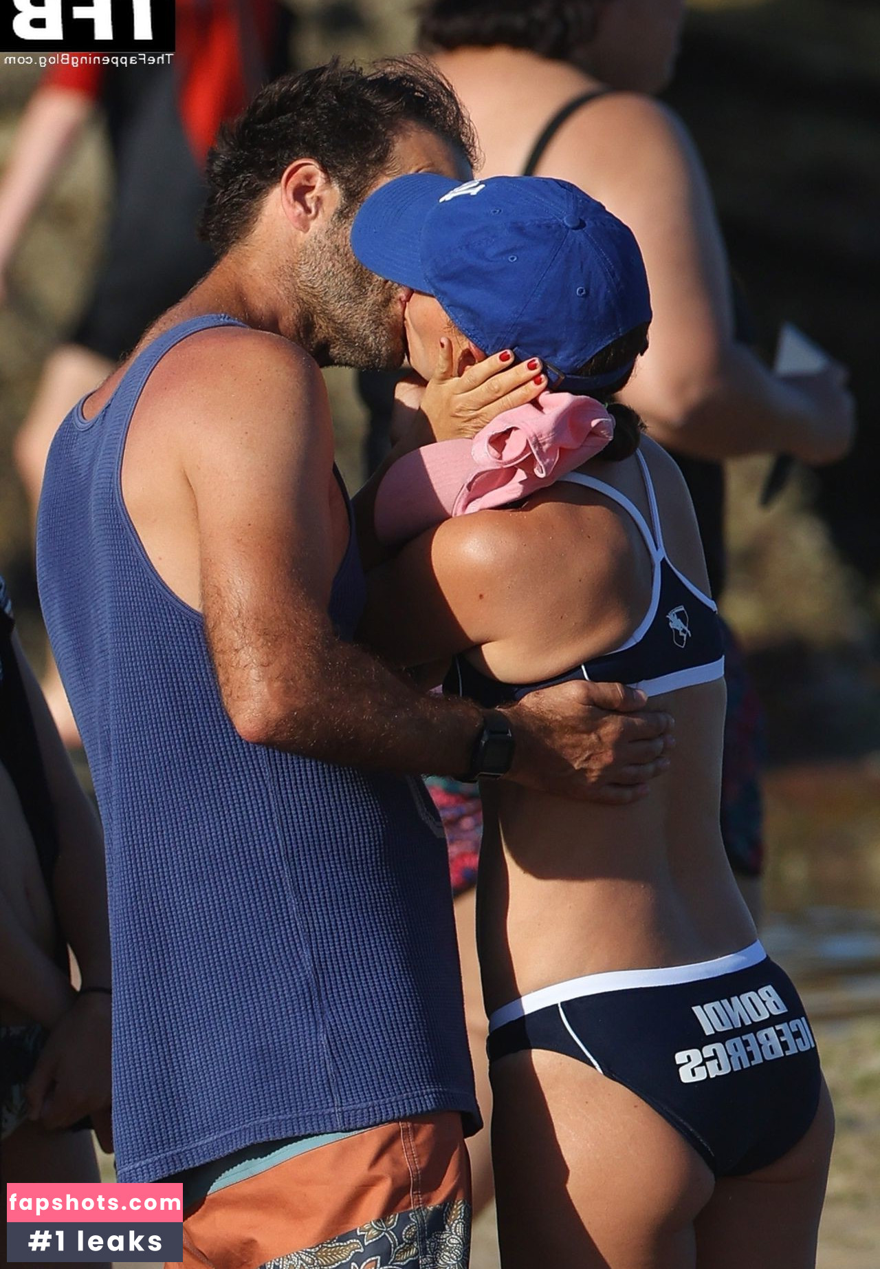 Natalie Portman nude babe gallery