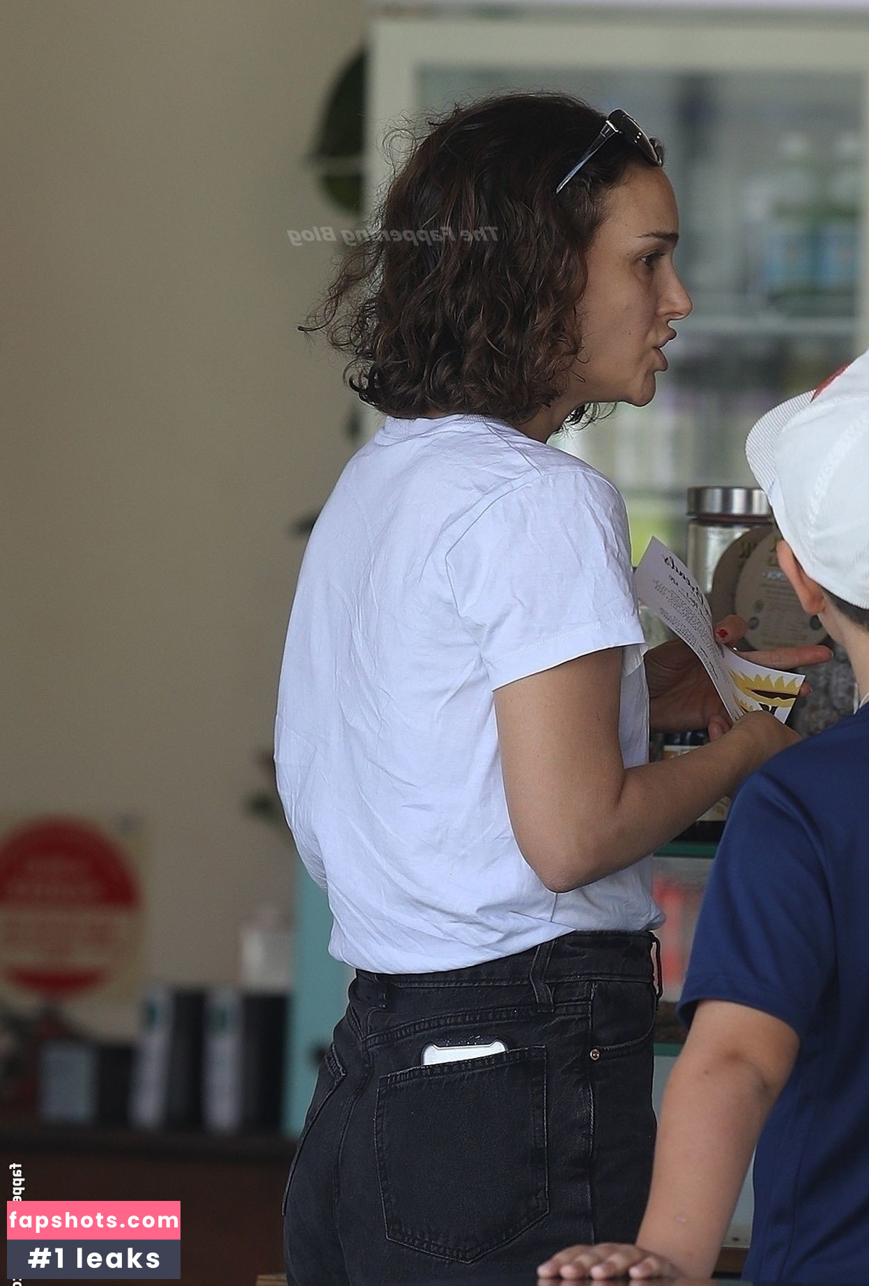 Natalie Portman gallery photo #1318