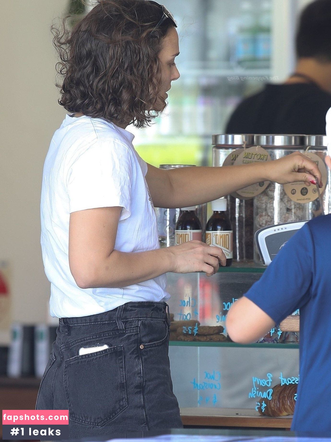 Natalie Portman gallery photo #1320