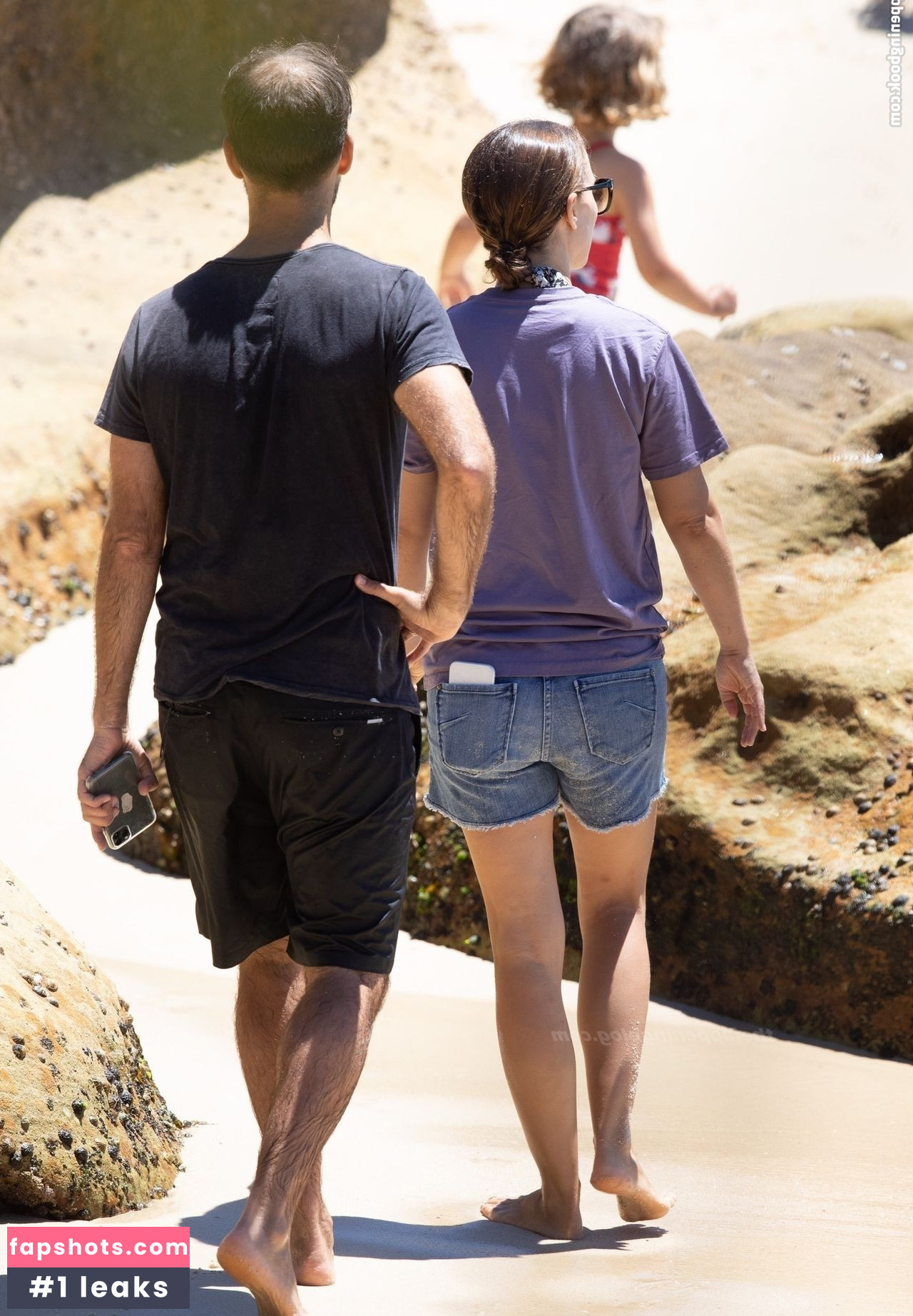 Natalie Portman gallery photo #1329