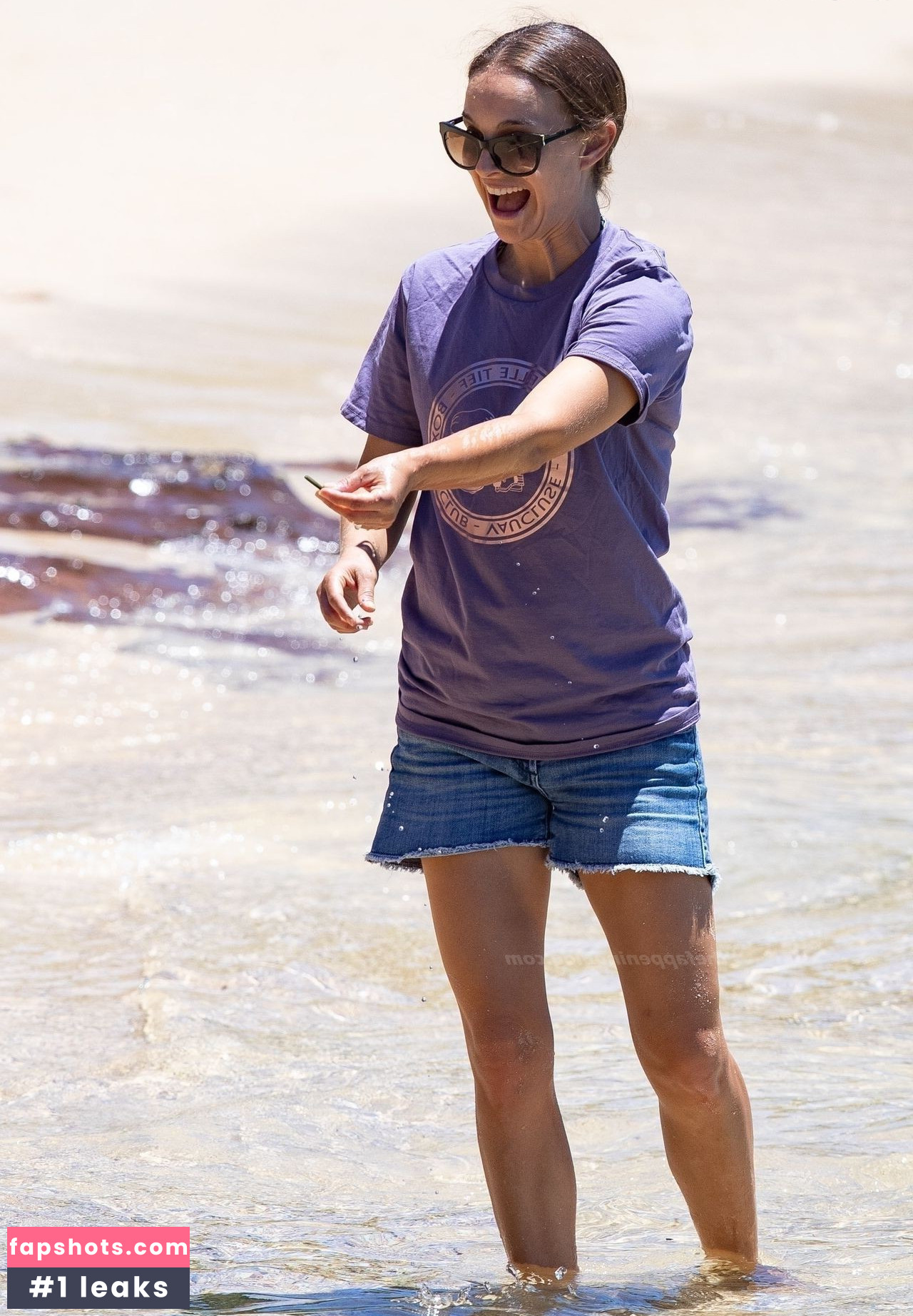 Natalie Portman gallery photo #1343