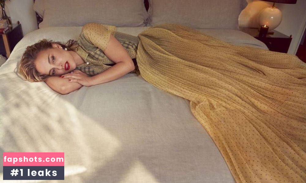 Natalie Portman gallery photo #1549