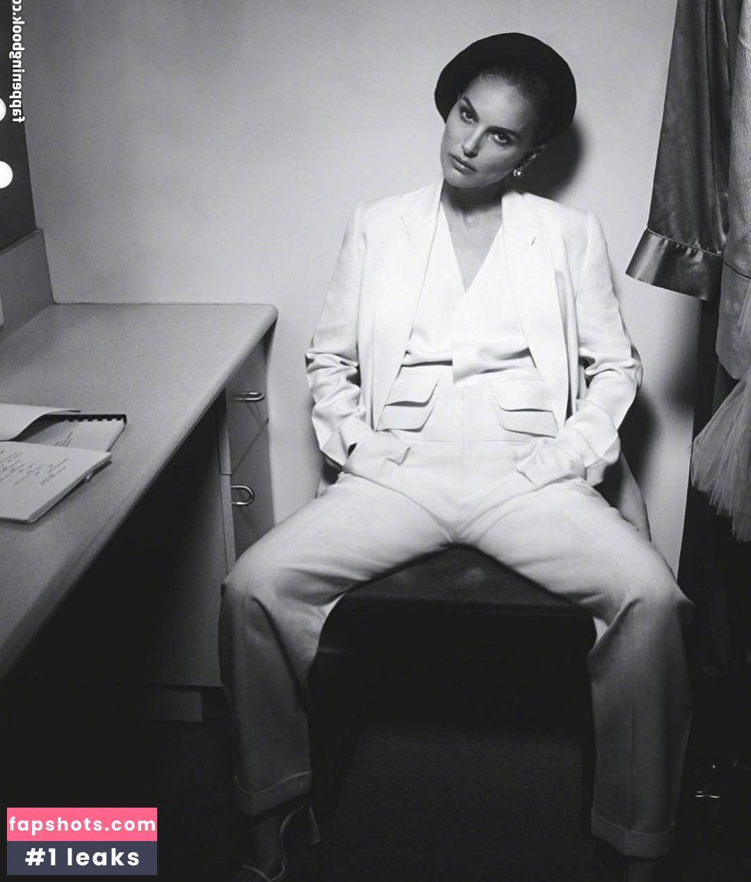 Natalie Portman gallery photo #1559