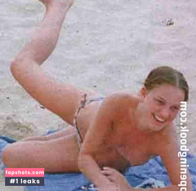 Natalie Portman gallery photo #1692