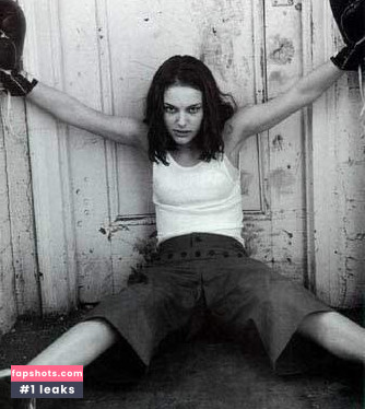 Natalie Portman gallery photo #1697