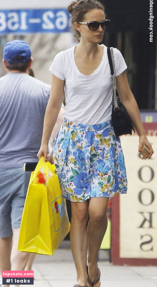 Natalie Portman gallery photo #1793