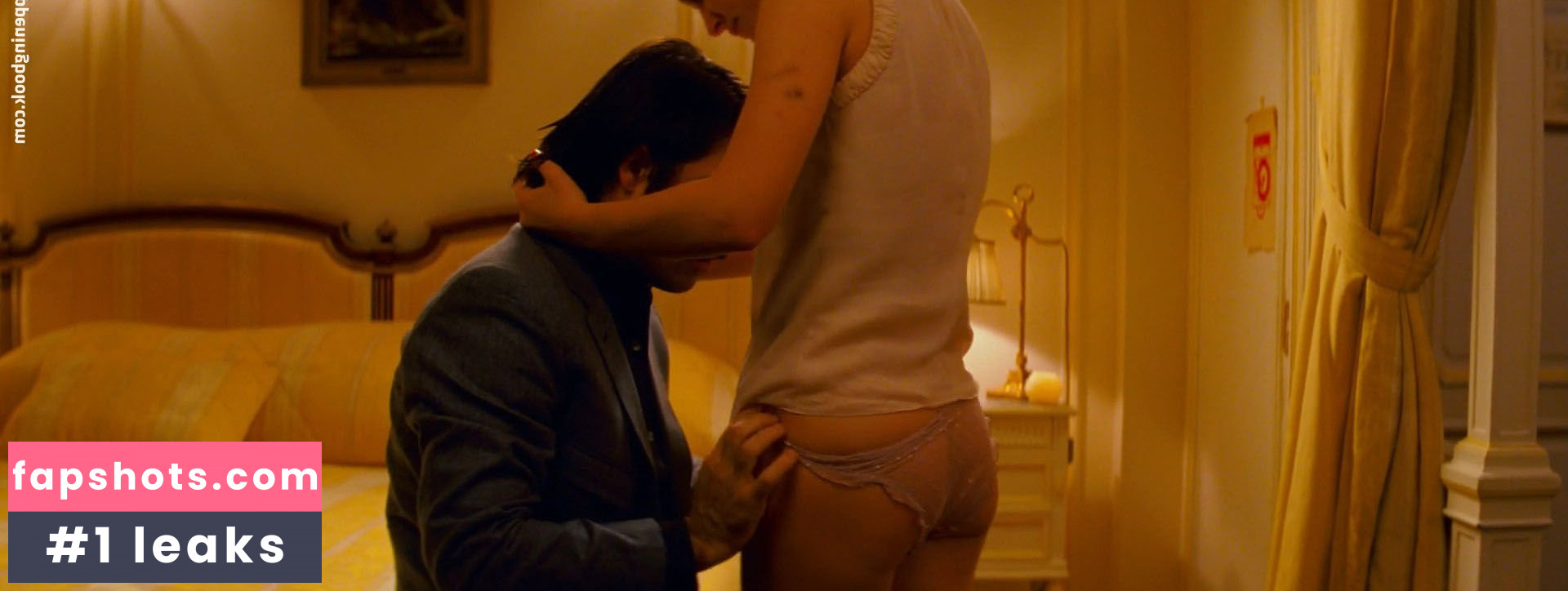 Natalie Portman gallery photo #1795