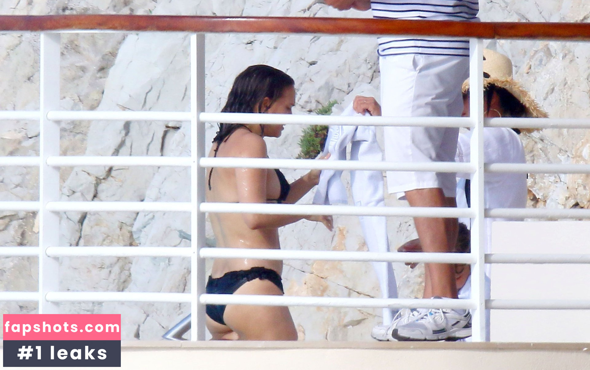 Natalie Portman gallery photo #1839