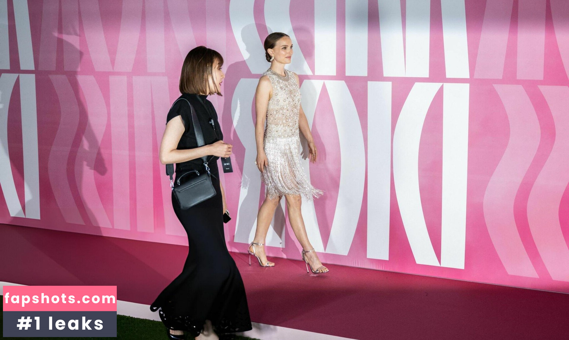 Natalie Portman gallery photo #290