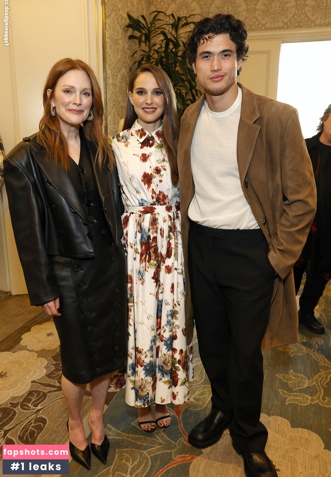 Natalie Portman gallery photo #338