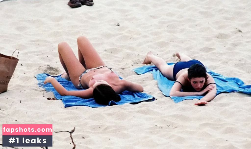 Natalie Portman Nahé úniky fotek pouze od fanoušků #629 - Fapshots