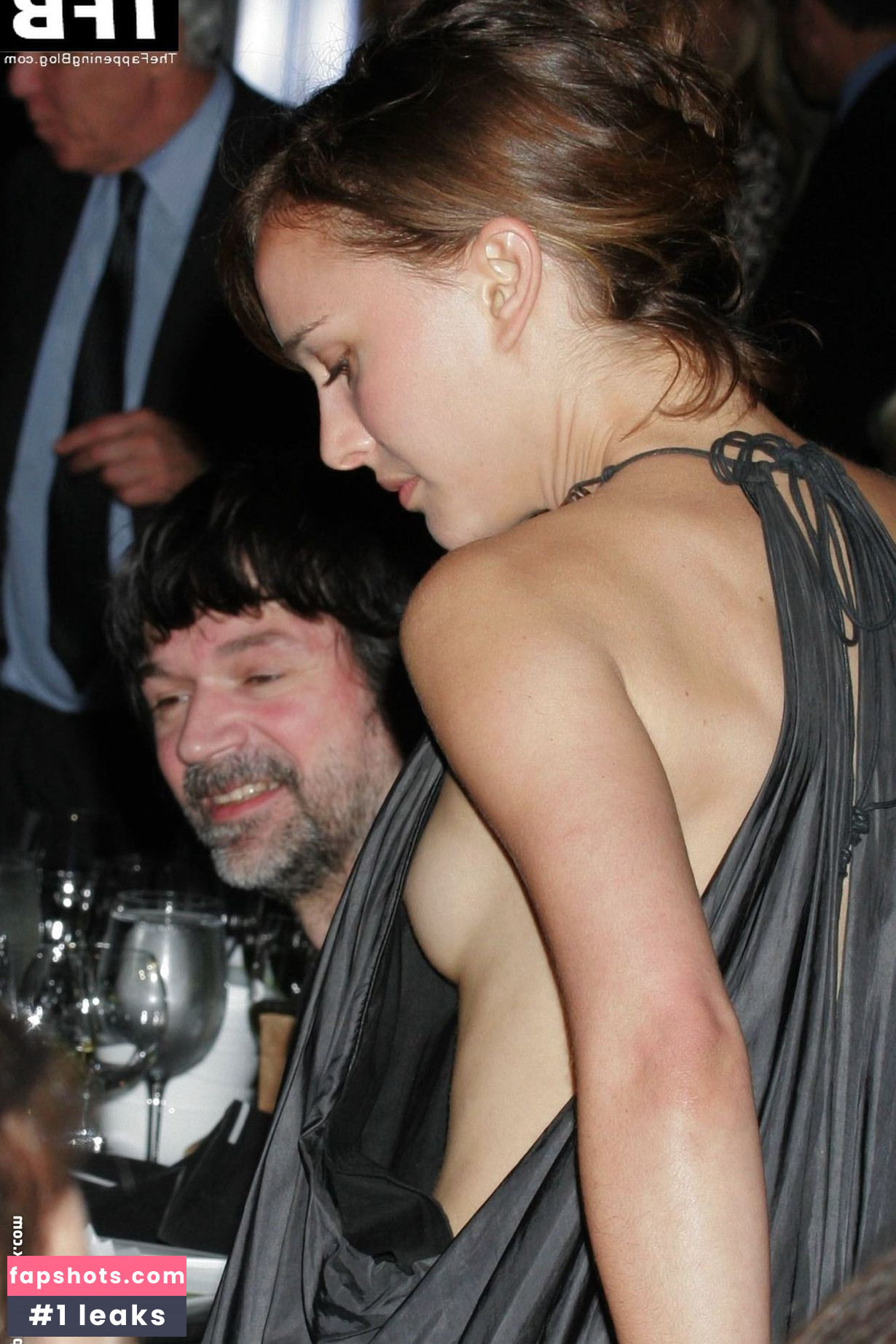 Natalie Portman Nahé úniky fotek pouze od fanoušků #754 - Fapshots