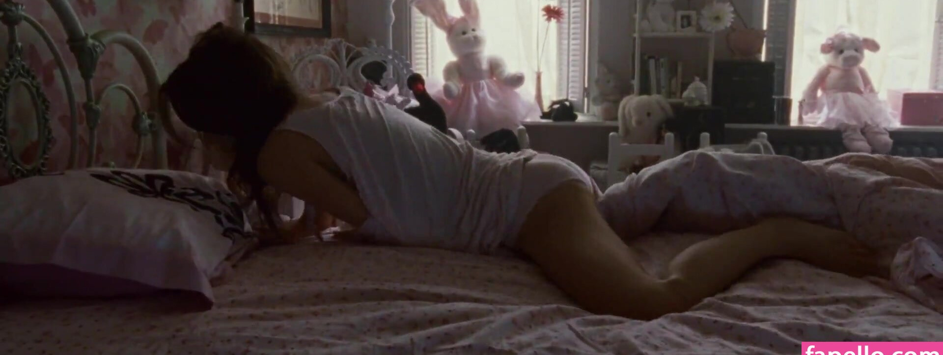 natalie-portman Nude Leaks OnlyFans Photos #1460 - LeakJerk