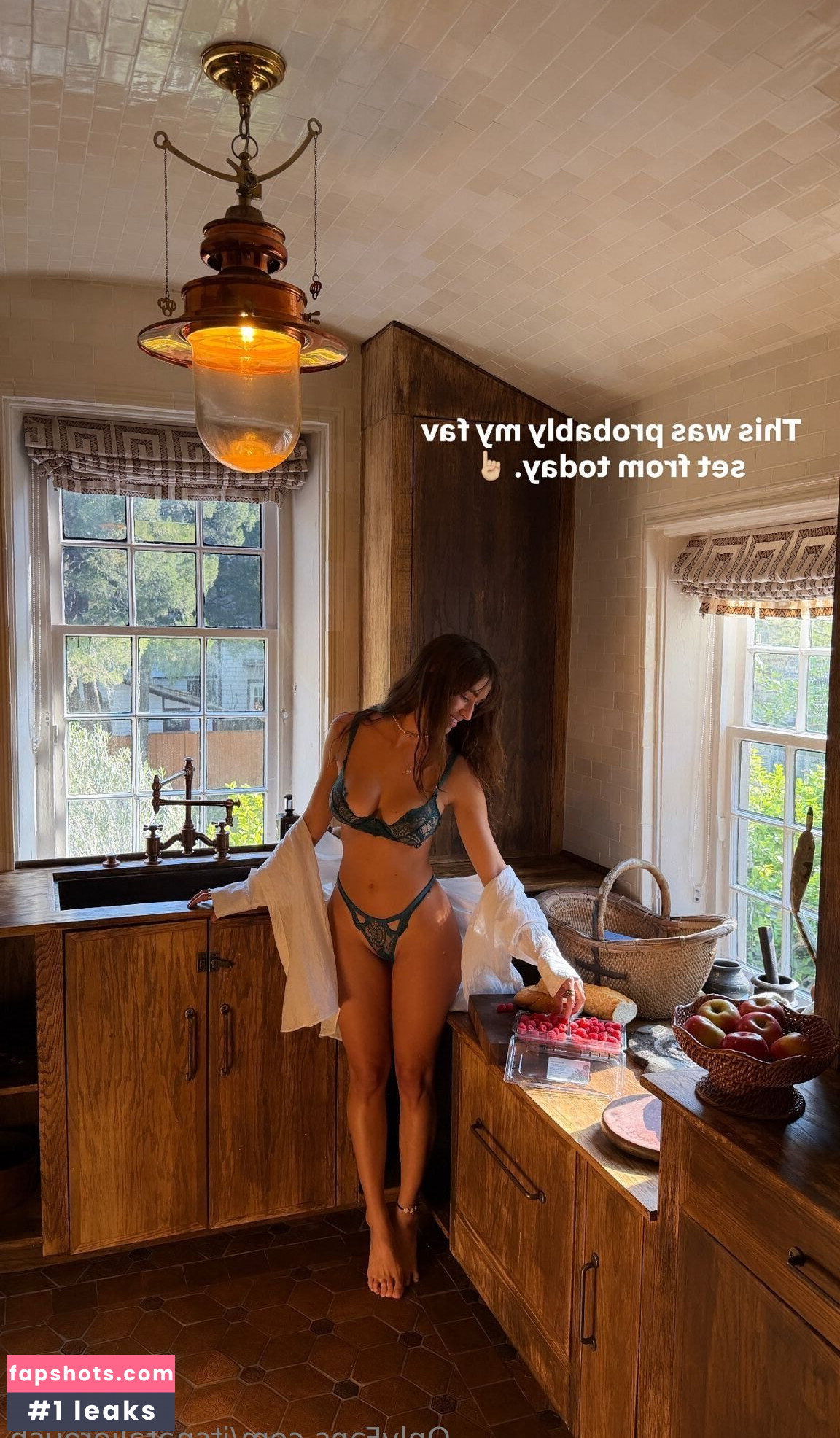 Natalie Roush gallery photo #41