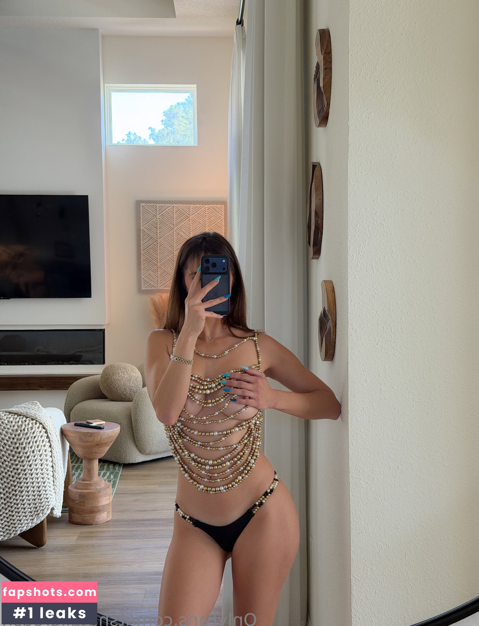Natalie Roush gallery photo #64