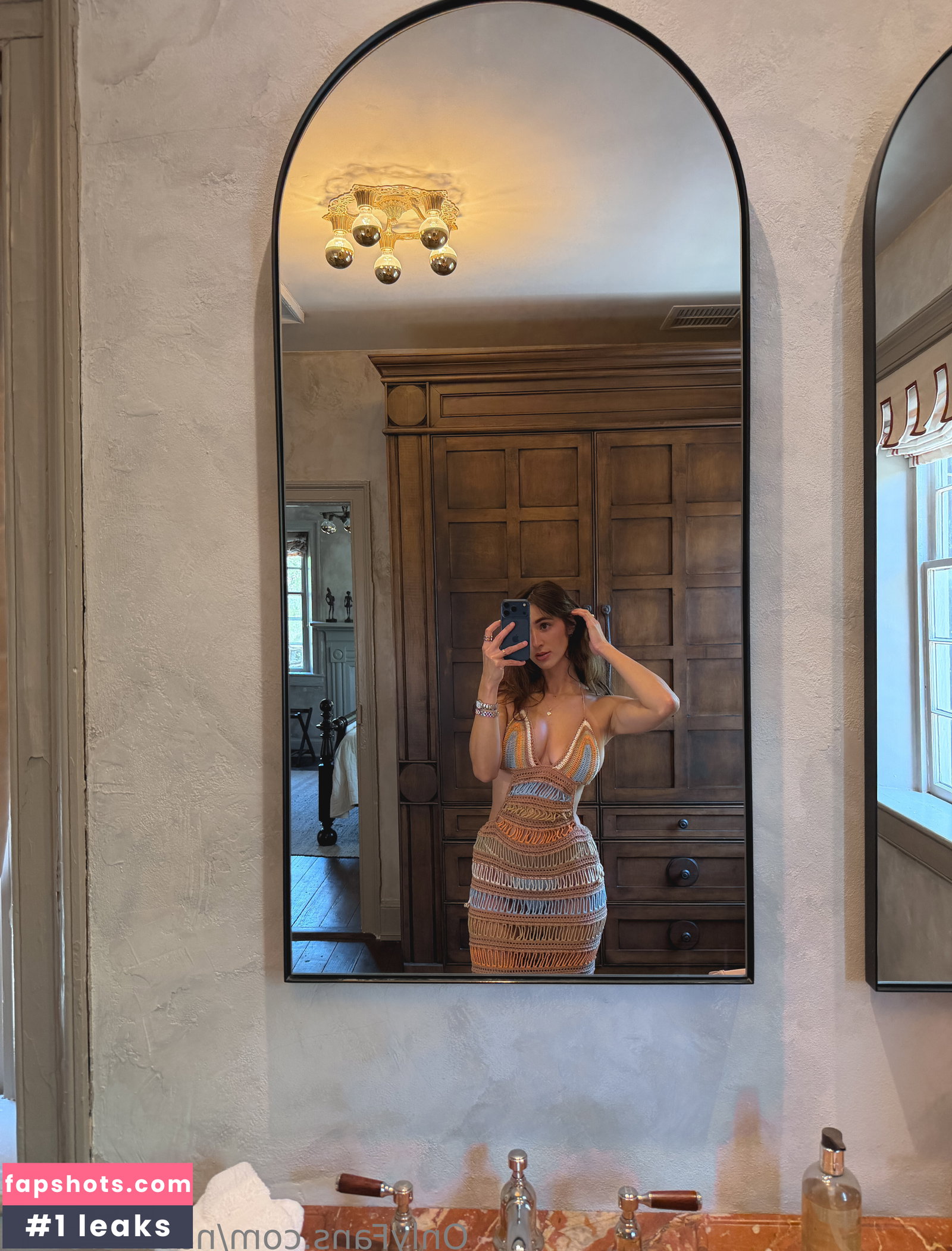 Natalie Roush gallery photo #133
