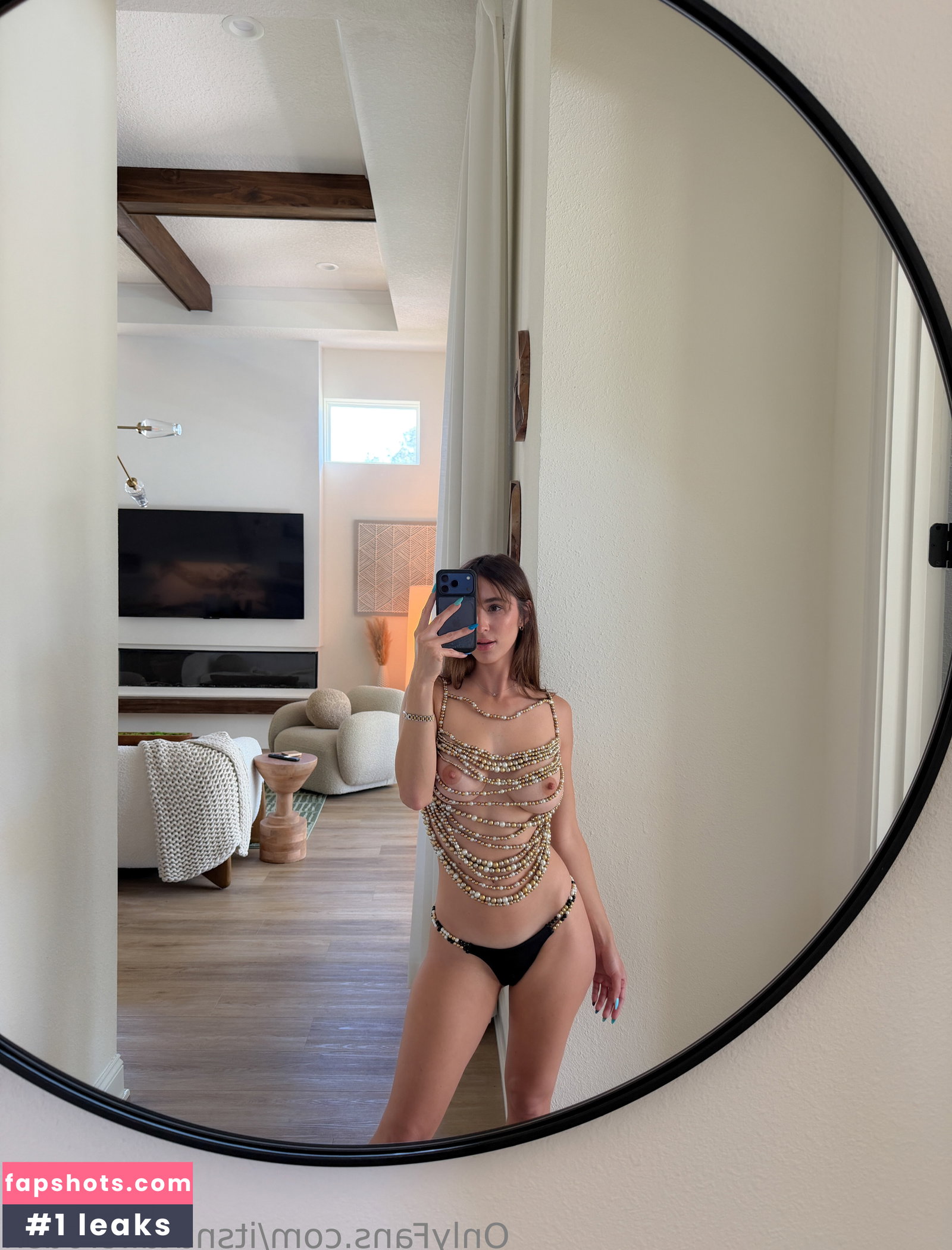 Natalie Roush gallery photo #216