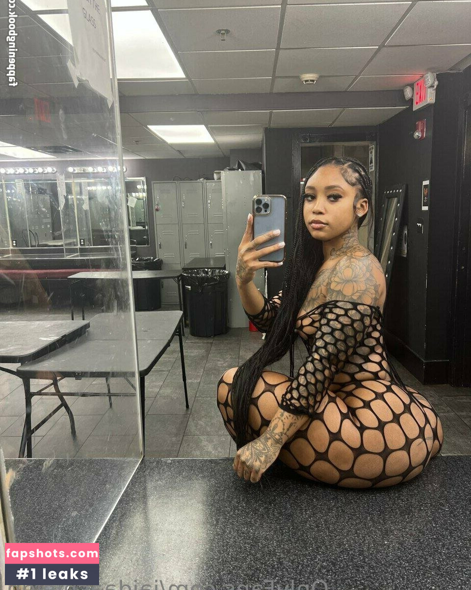 Natalie Stone gallery photo #14