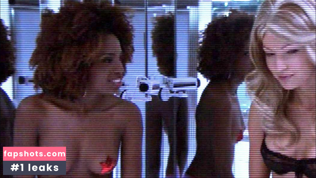 Natalie Taylor gallery photo #29