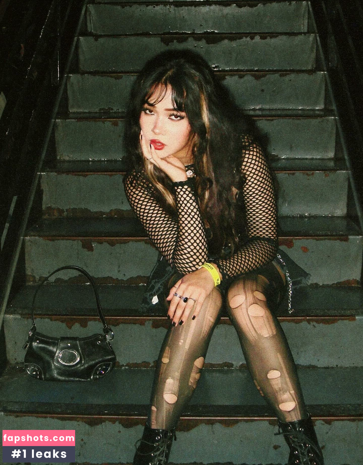 Natalie Tran gallery photo #3