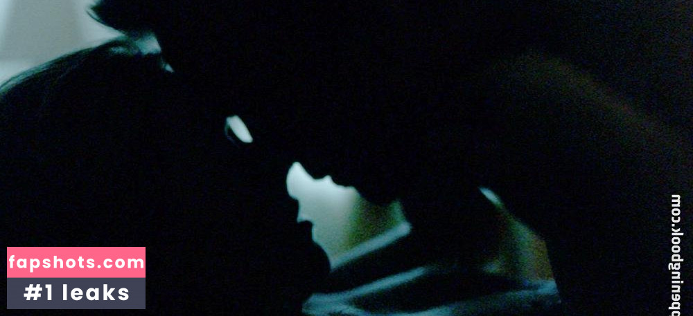 Natalie Zea gallery photo #18