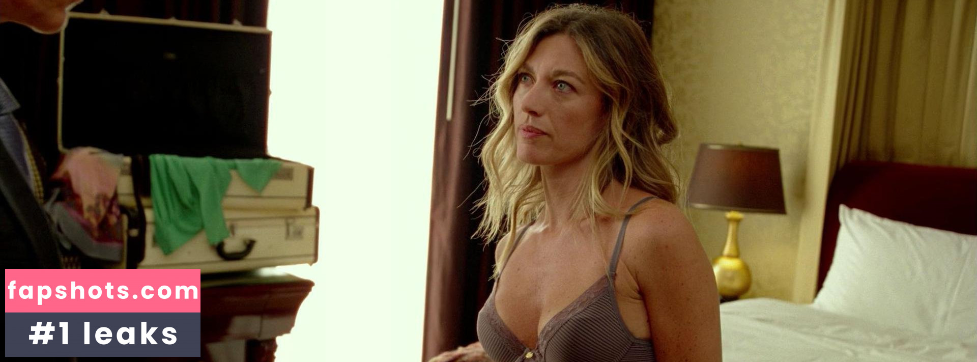 Natalie Zea gallery photo #5