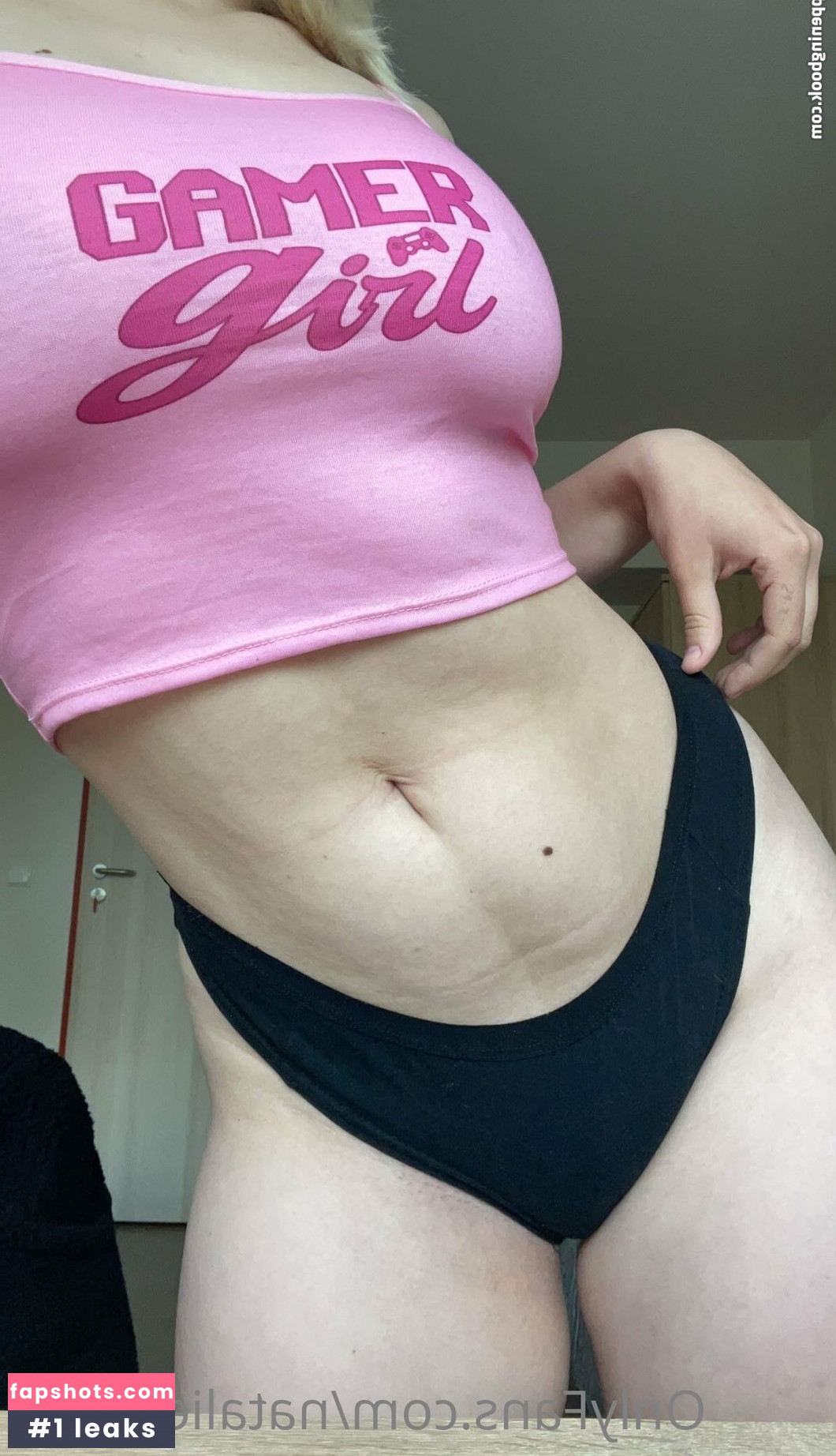 natalie11 gallery photo #22