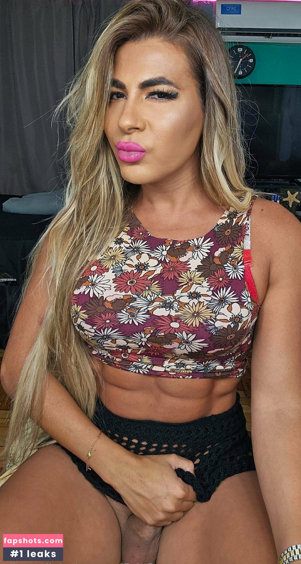 nataliemaxim gallery photo #3