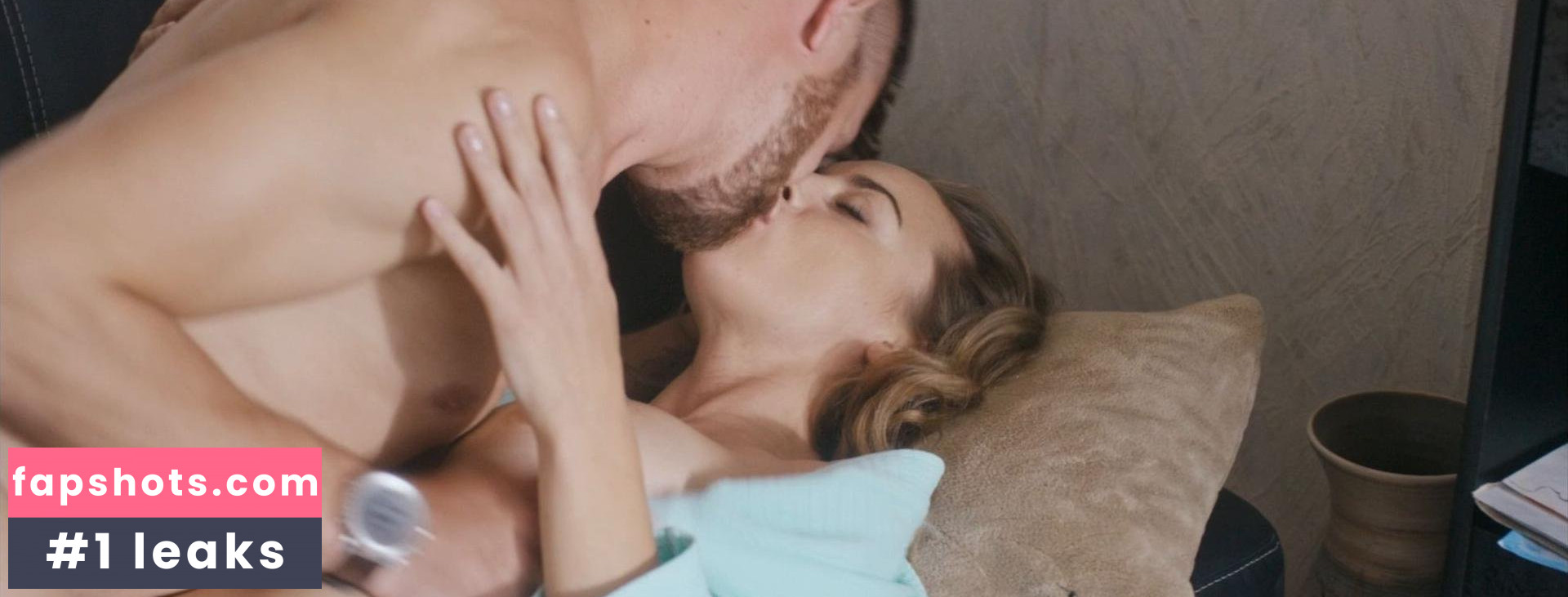 Natalija Janichkina gallery photo #3