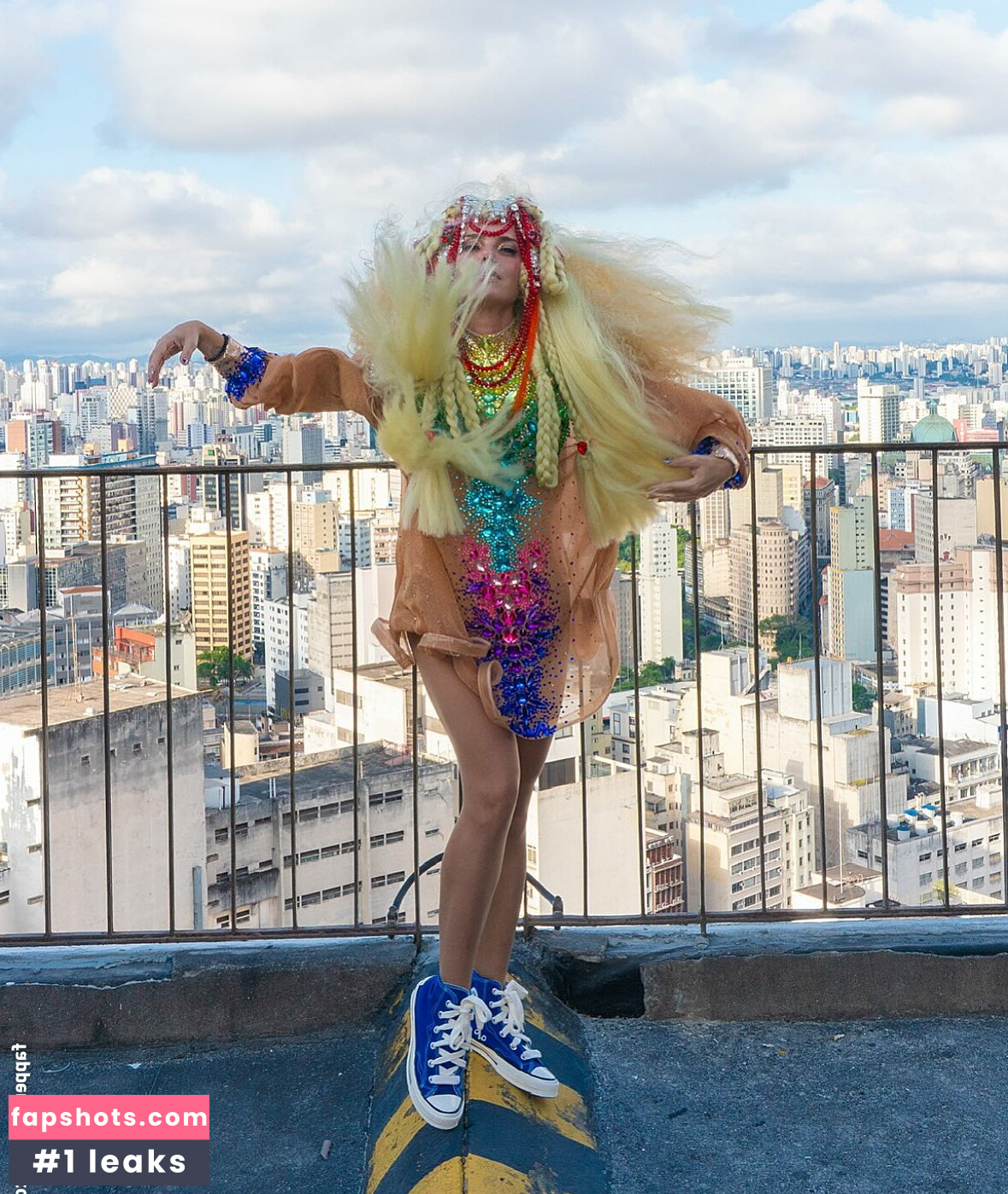 Natallia Rodrigues gallery photo #9