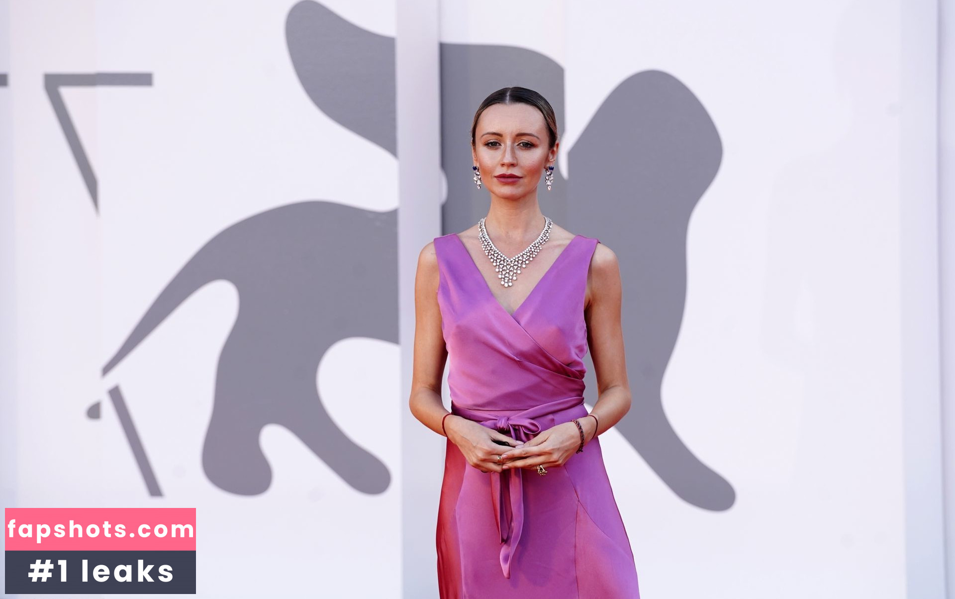 Nataly Osmann gallery photo #4