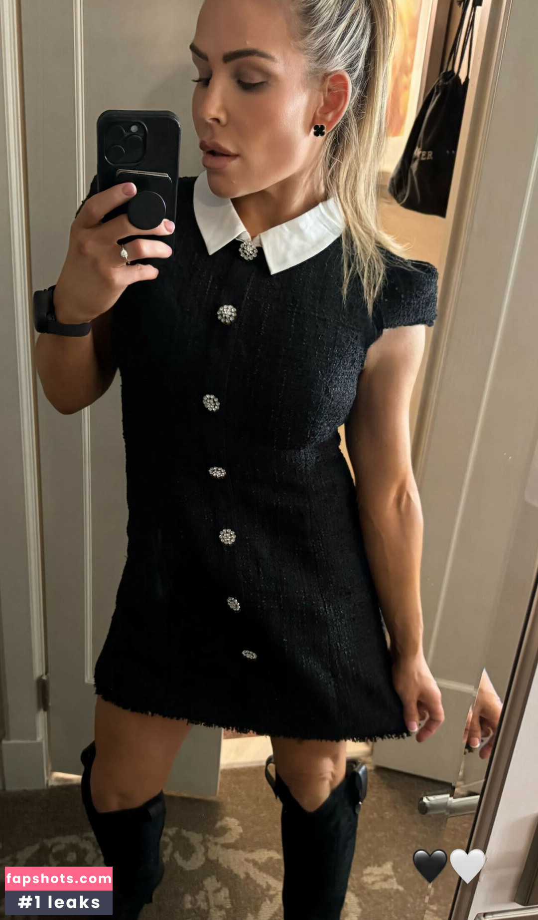 Natalya Neidhart gallery photo #41