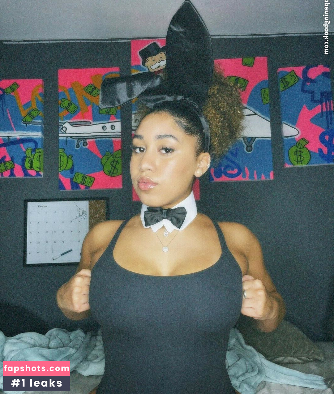 Natalya Spinks nude babe gallery