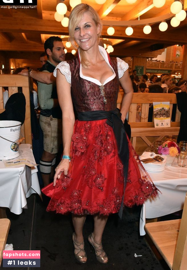 Natascha Gruen gallery photo #6