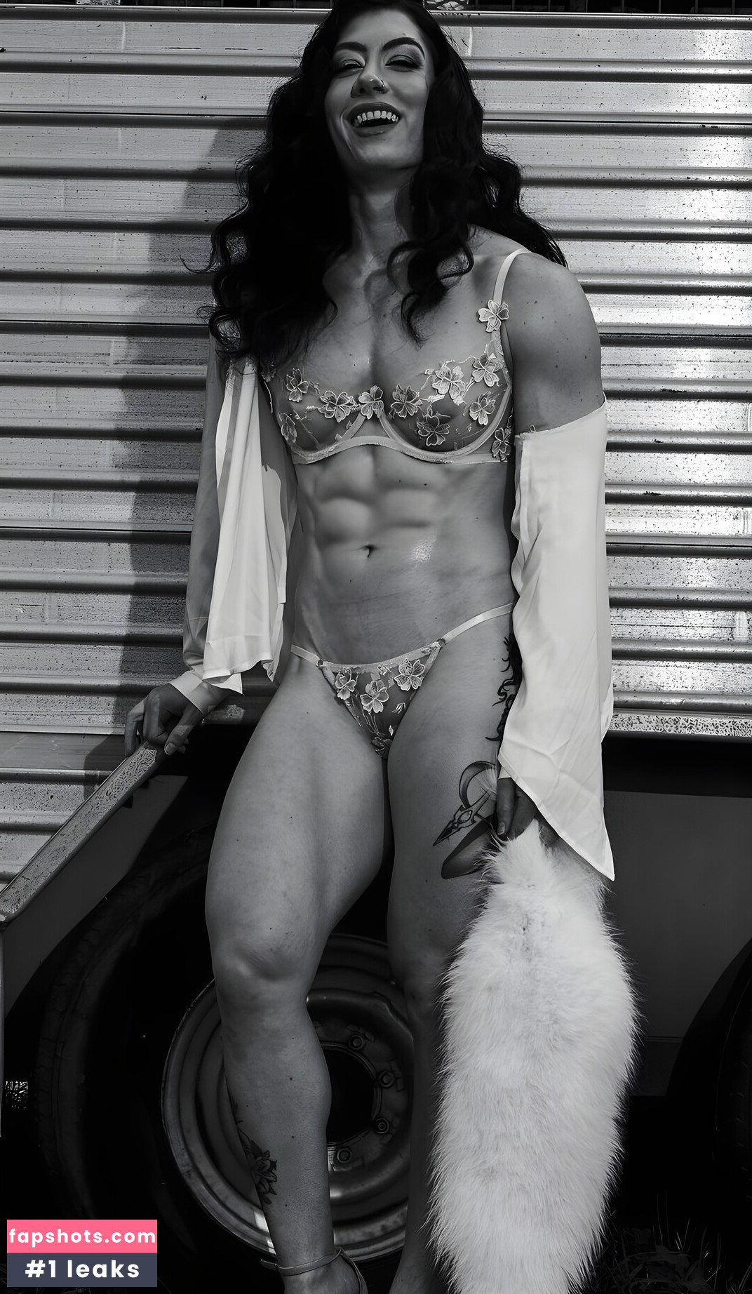 Natasha Aughey gallery photo #12