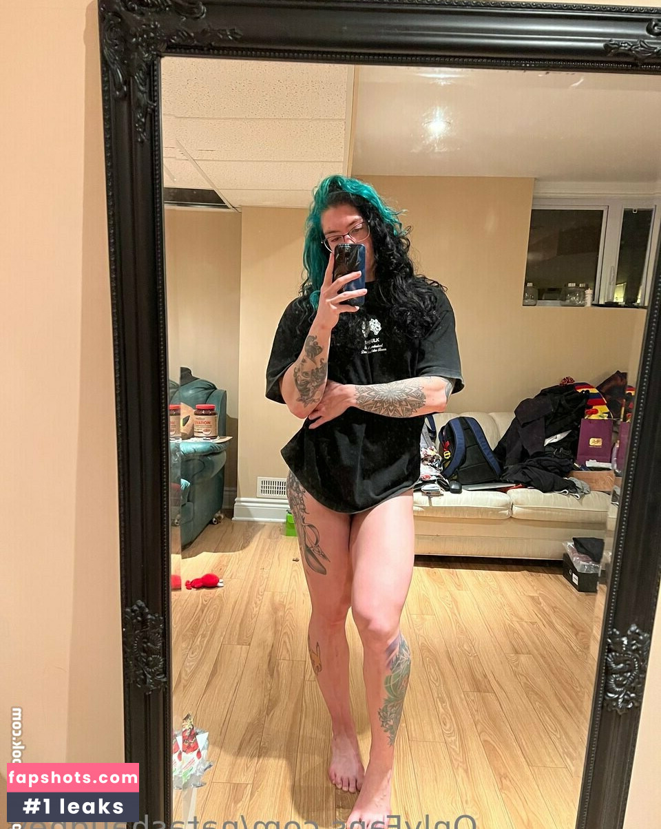 Natasha Aughey gallery photo #122